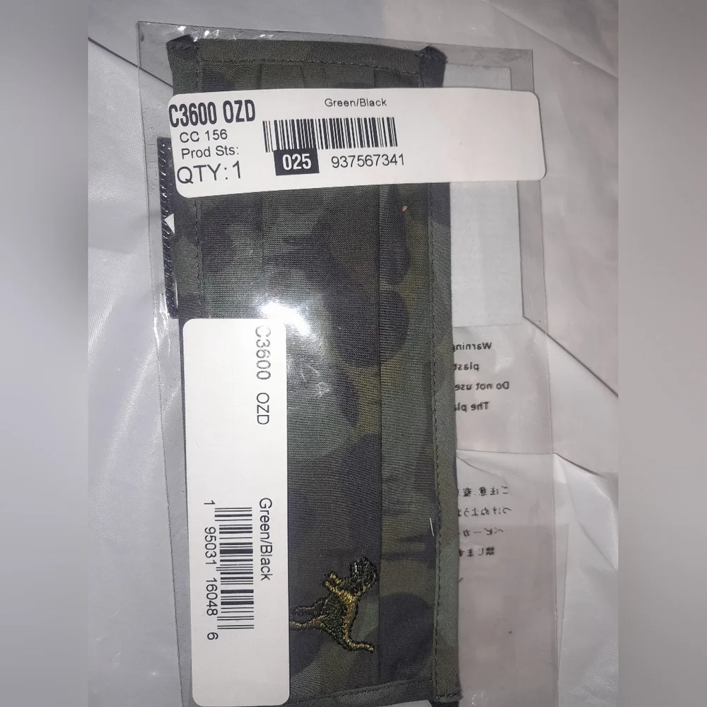 New Coach Rexy Face Mask NWT